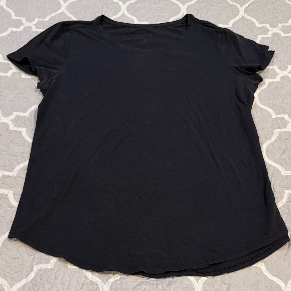 lululemon athletica Midnight Black Short Sleeve Tee